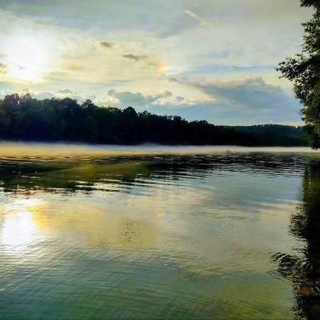 Perfect Lake Retreat Hot Springs Bagian luar foto